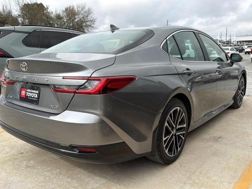 2025 Toyota Camry XLE