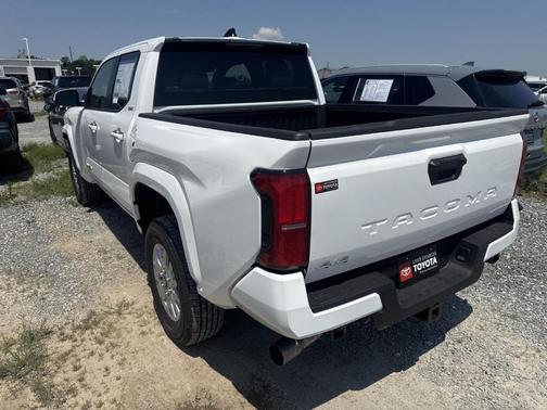 Ice 2026 Toyota Tacoma SR5