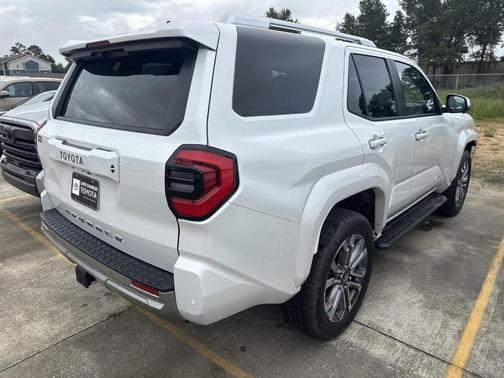 Wind Chill Pearl 2026 Toyota 4Runner Limited