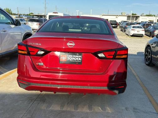 2025 Nissan Altima SV