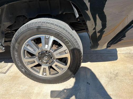 2014 Toyota Tundra Platinum