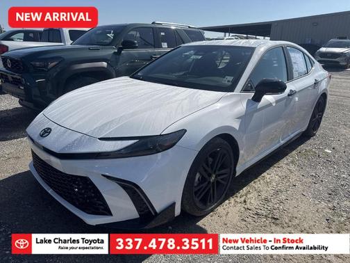Ice 2026 Toyota Camry Nightshade