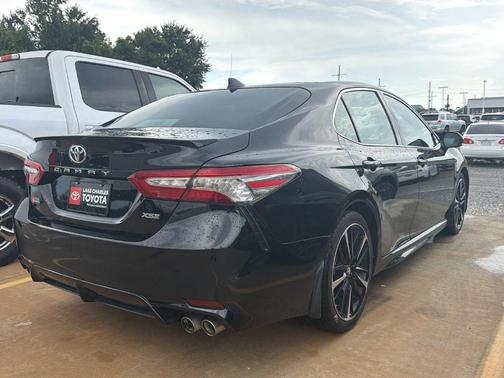 Midnight Black Metallic 2019 Toyota Camry XSE
