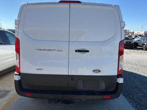 2023 Ford Transit-250 