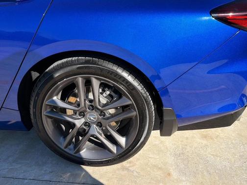 2025 Acura TLX A-Spec