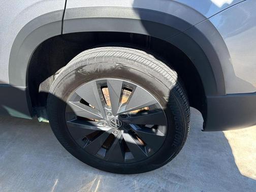 2024 Volkswagen Taos 1.5T S