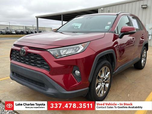 2019 Toyota RAV4 XLE Premium