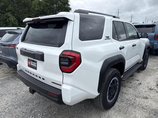 Ice 2026 Toyota 4Runner Hybrid TRD Off Road Premium