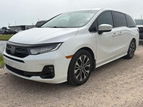 Platinum White Pearl 2025 Honda Odyssey Elite