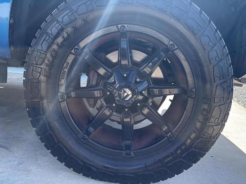 2016 Toyota Tundra SR5