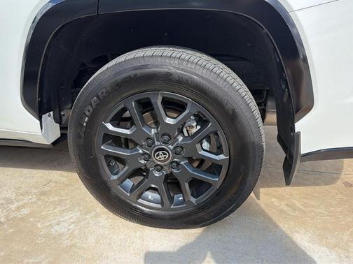 2025 Toyota Sequoia Platinum