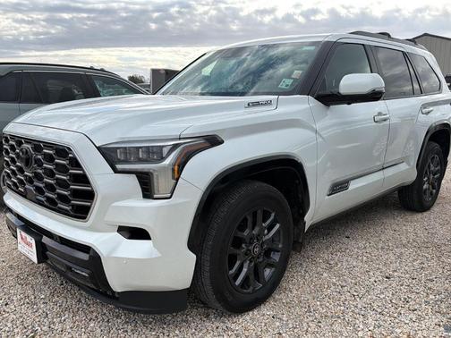 2025 Toyota Sequoia Platinum