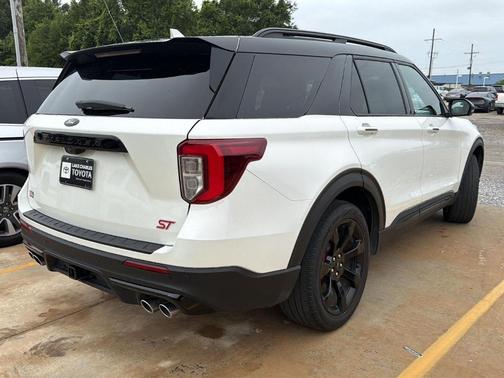 Star White 2023 Ford Explorer ST