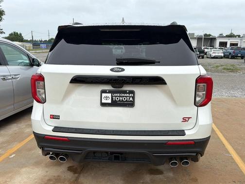 Star White 2023 Ford Explorer ST