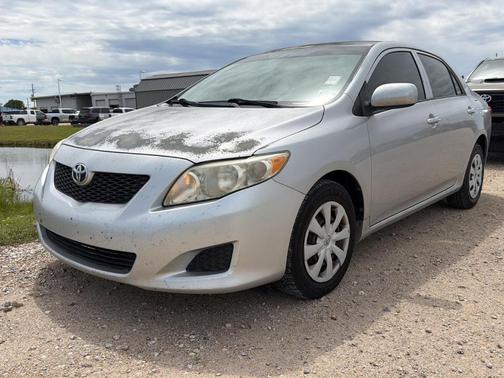 Classic Silver Metallic 2010 Toyota Corolla LE