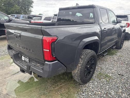 UNDERGROUND 2026 Toyota Tacoma SR5
