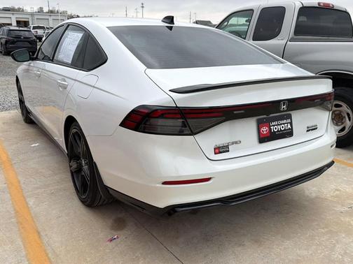 2023 Honda Accord Hybrid Sport-L