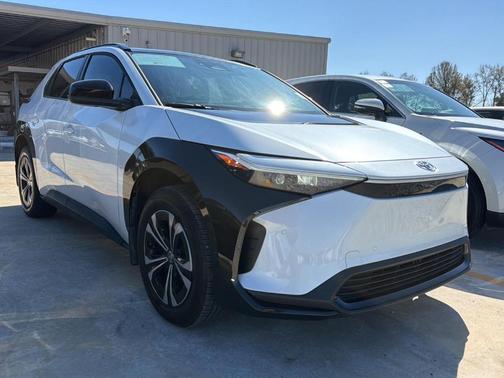2024 Toyota bZ4X XLE