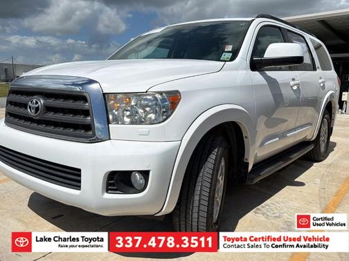 Super White 2017 Toyota Sequoia SR5