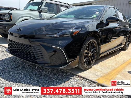 Midnight Black Metallic 2025 Toyota Camry SE