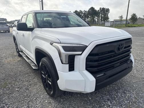 Ice 2026 Toyota Tundra SR5