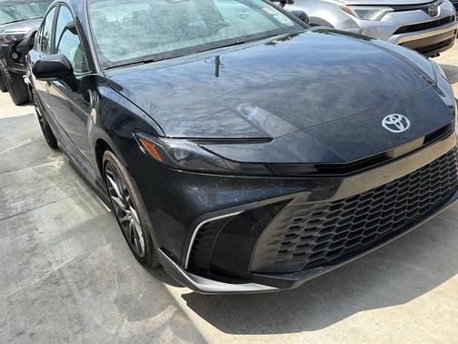 Midnight Black Metallic 2025 Toyota Camry SE