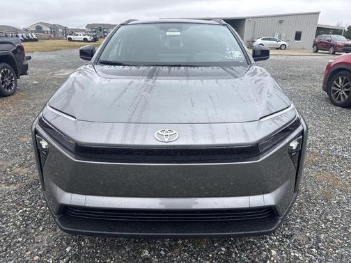 2026 Toyota bZ XLE PLUS