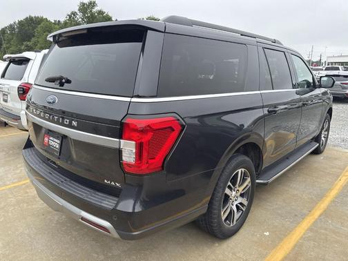 Dark 2022 Ford Expedition Max XLT