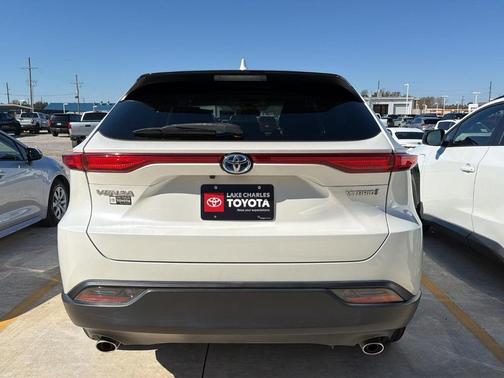 2021 Toyota Venza LE