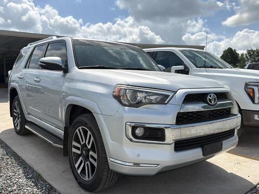 Barcelona Red Metallic 2017 Toyota 4Runner TRD Off Road Premium