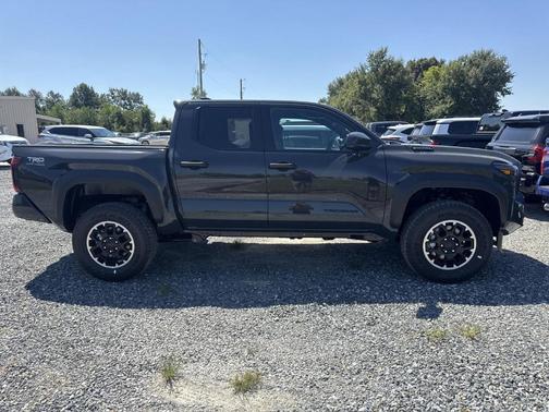 2025 Toyota Tacoma Hybrid TRD Off Road