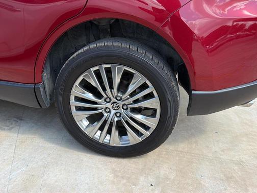 Ruby Flare Pearl 2021 Toyota Venza Limited