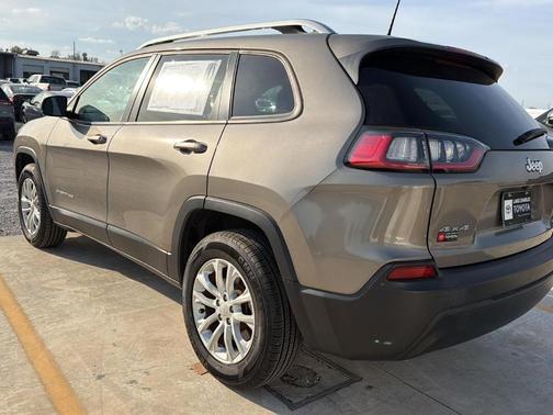 2021 Jeep Cherokee Latitude