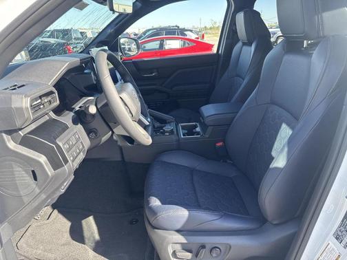 2026 Toyota 4Runner Hybrid Platinum