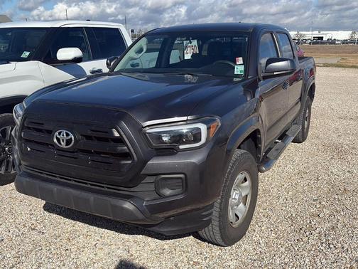 2017 Toyota Tacoma SR