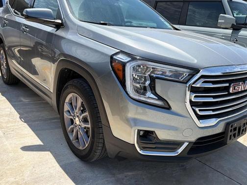 Sterling 2023 GMC Terrain SLT