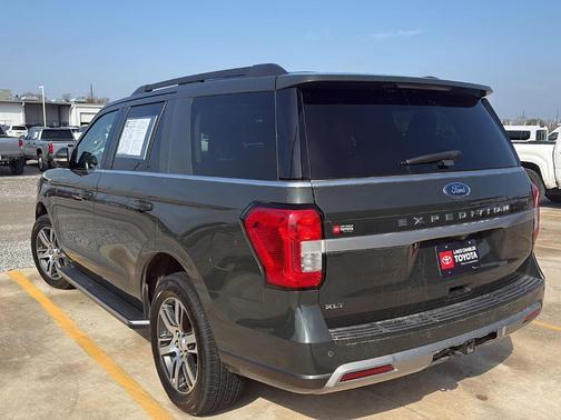 2022 Ford Expedition XLT