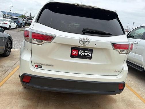 Blizzard Pearl 2016 Toyota Highlander XLE