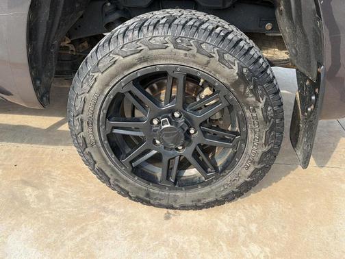 2019 Toyota Tundra SR5 4.6L V8