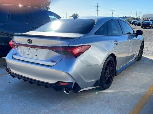 2020 Toyota Avalon TRD