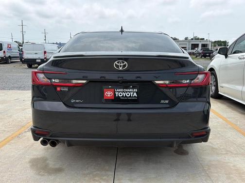 UNDERGROUND 2025 Toyota Camry SE