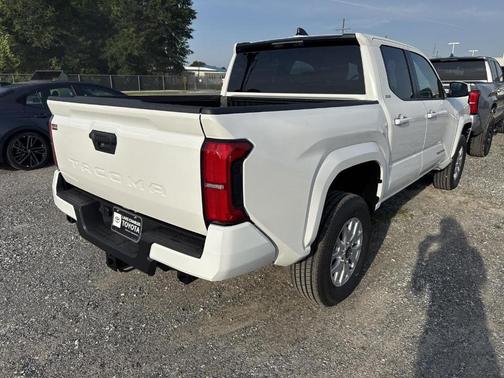 Ice 2026 Toyota Tacoma SR5