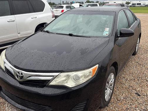 Attitude Black Metallic 2014 Toyota Camry LE