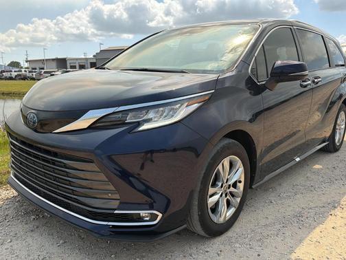 Blueprint 2022 Toyota Sienna Limited