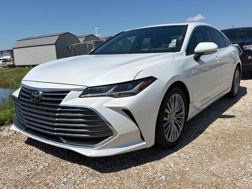 Wind Chill Pearl 2020 Toyota Avalon Limited