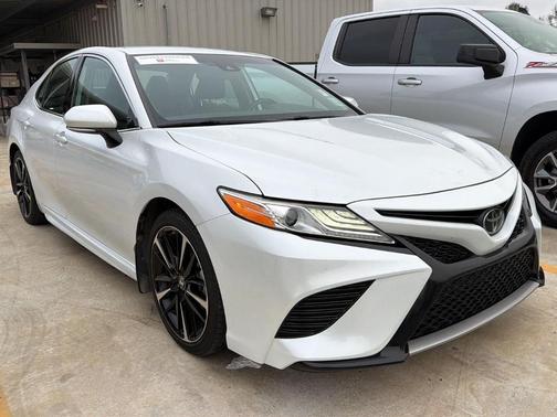 2019 Toyota Camry XSE