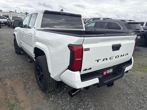 Ice 2026 Toyota Tacoma SR5