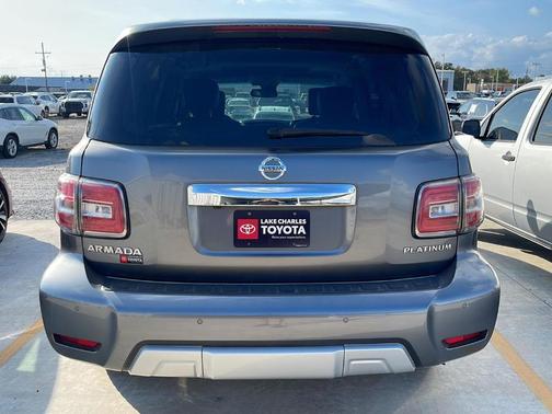 2017 Nissan Armada Platinum