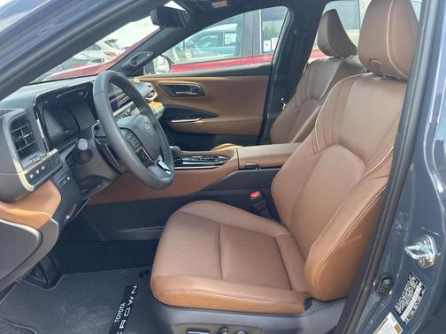 Storm 2026 Toyota Crown Signia Limited