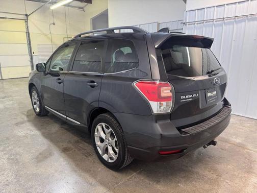 2017 Subaru Forester 2.5i Touring